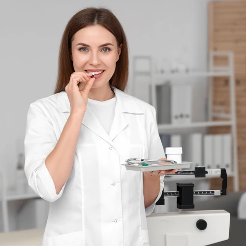 New Oral GLP-1 Medication Shows Less Weight Loss than Injectable Alternatives